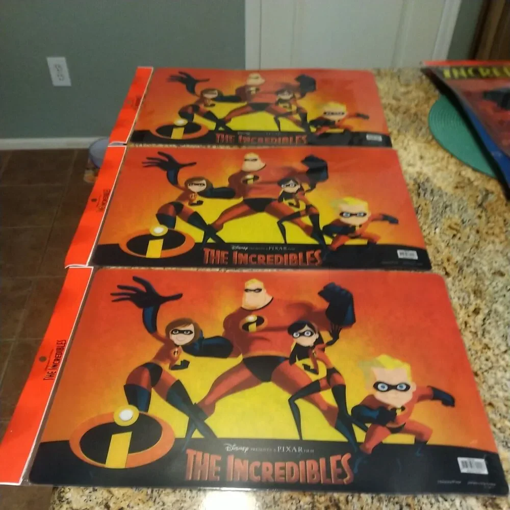 RARE Lot of 11 NEW SEALED Vintage Disney Pixar The Incredibles Placemats 4 types